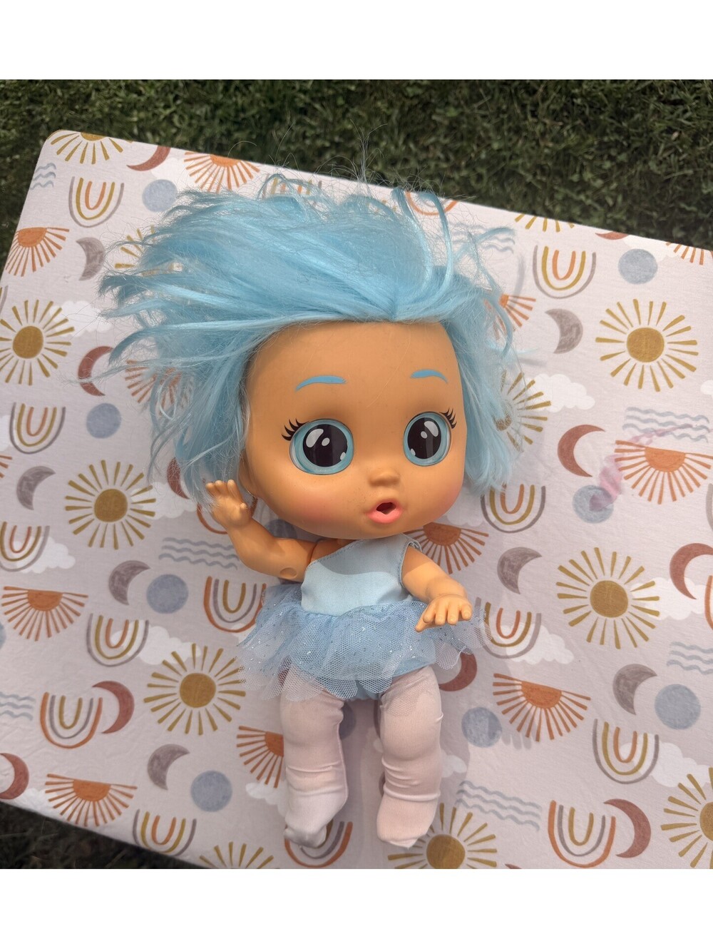 Cry Babies Dressy Kristal Interactive Baby Doll Blue Hair